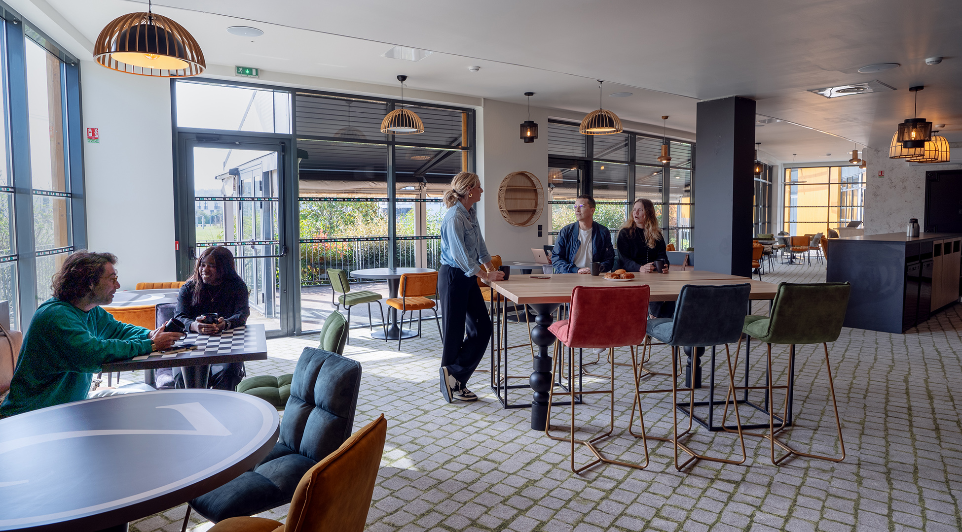 agencement table et cuisine